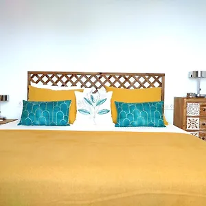 https://aqui-todo-empieza.in-canary-islands.com